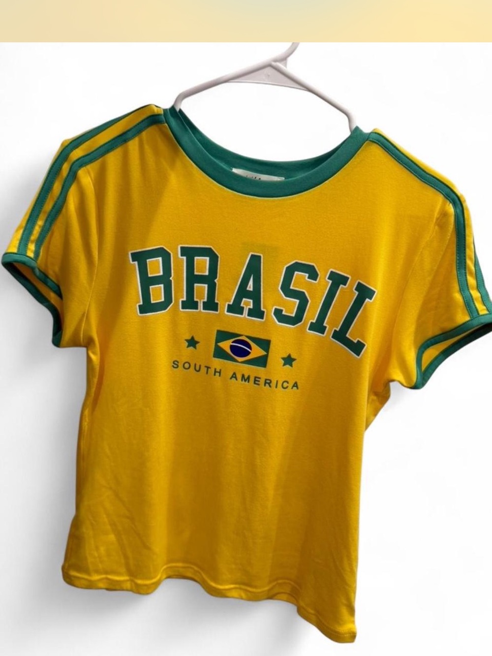 BNWT VIRAL Yellow and green Brazil top size L